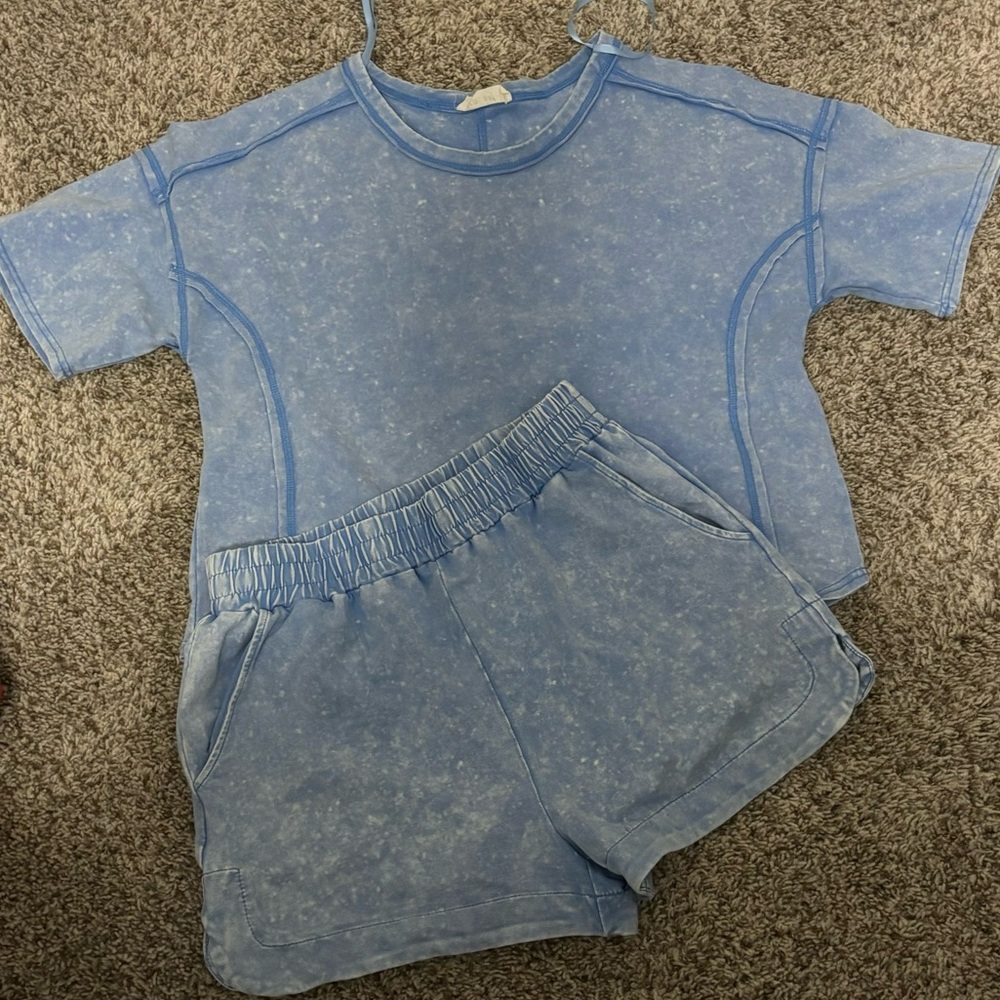 Lounge set (washed but never worn)